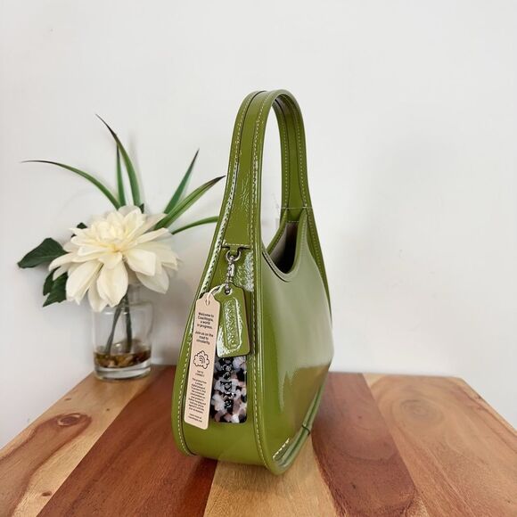 NWT Coach Ergo Bag In Crinkle Patent Coachtopia Leather - Picture 2 of 8